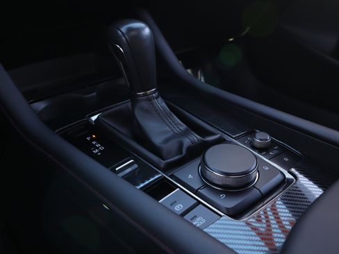 Certified 2024 MAZDA MAZDA3 s image 13