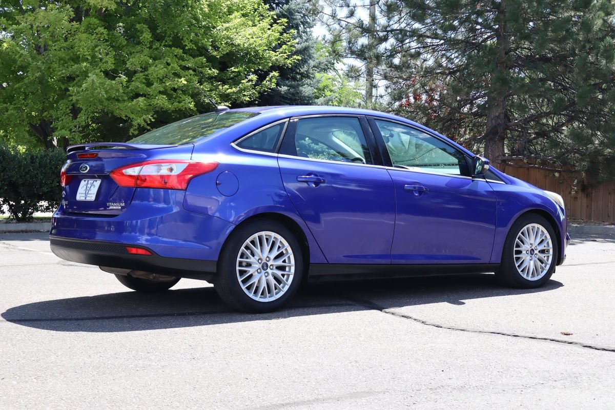Used 2014 Ford Focus Titanium FWD image 5