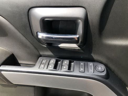Used 2017 Chevrolet Silverado 1500 LT AWD/4WD image 33