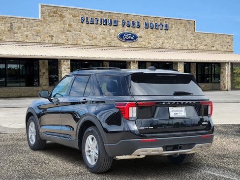 New 2026 Ford Explorer Active w/ Active Comfort Package RWD image 4