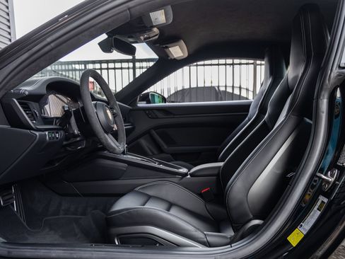 Certified 2026 Porsche 911 Carrera GTS RWD image 29