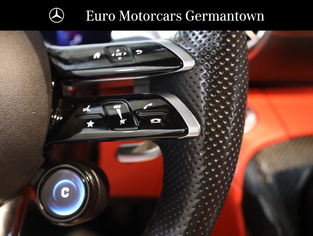 Certified 2022 Mercedes-Benz SL 55 AMG 4MATIC w/ Driver Assistance Package image 10