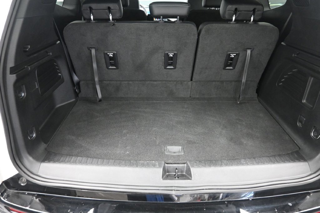 Used 2026 Buick Enclave Sport Touring AWD/4WD image 14