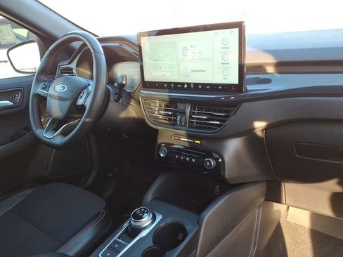 Used 2024 Ford Escape ST-Line w/ Tech Pack #1 image 23