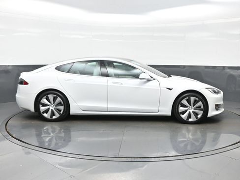 Used 2021 Tesla Model S Long Range AWD/4WD image 10