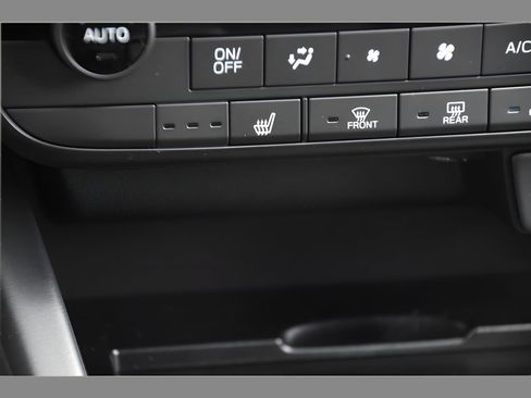 New 2026 Subaru Outback Limited AWD/4WD image 38