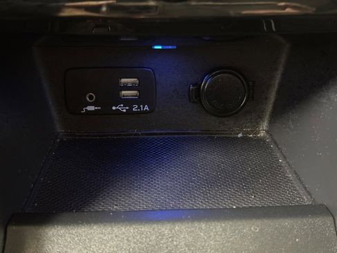 Used 2023 Subaru Forester Sport image 35