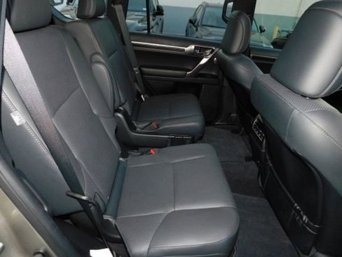 Used 2022 Lexus GX 460 Luxury image 29