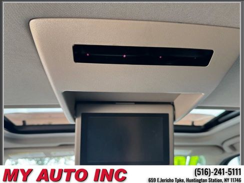 Used 2010 Nissan Pathfinder LE w/ Navigation Pkg image 16