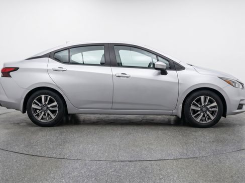 Used 2025 Nissan Versa SV w/ Trunk Package FWD image 11