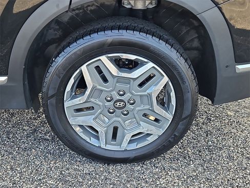 Used 2022 Hyundai Santa Fe Limited image 8