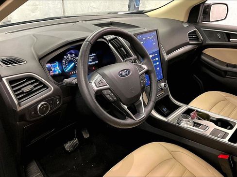 Certified 2022 Ford Edge SEL w/ Convenience Package image 12
