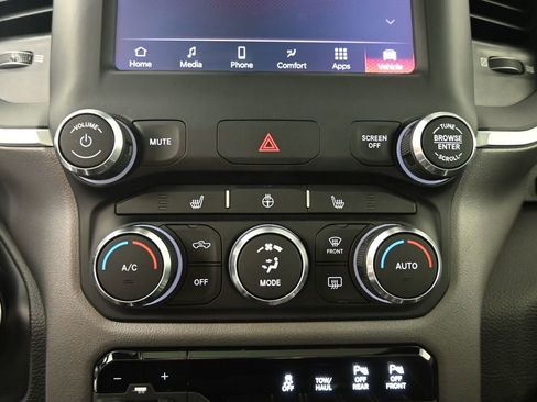 Used 2022 RAM 1500 Big Horn AWD/4WD image 29