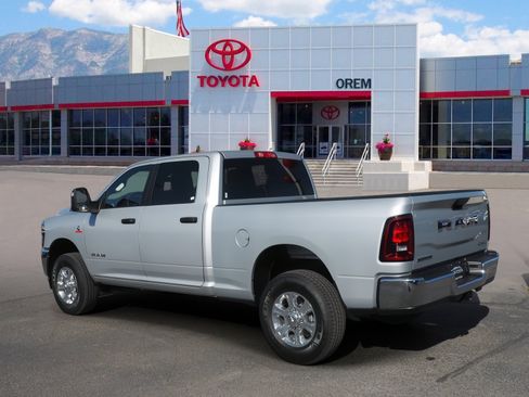 Used 2025 RAM 3500 Big Horn image 5