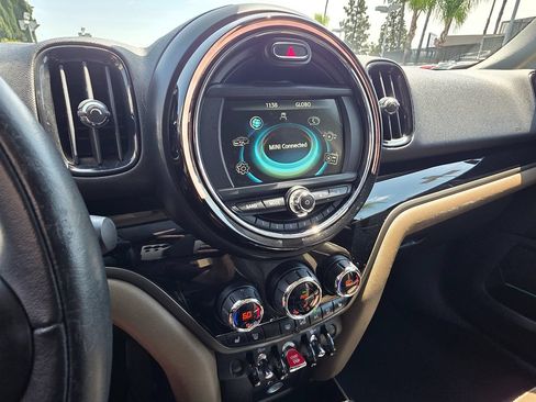 Used 2017 MINI Cooper Countryman S FWD image 38