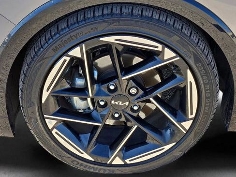 Used 2025 Kia K4 GT-Line w/ GT-Line Sunroof Package image 8