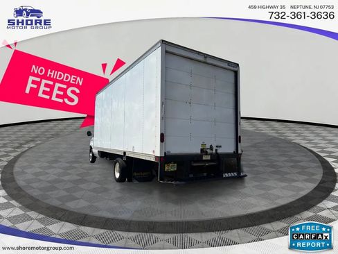 Used 2019 Ford E-450 and Econoline 450 Super Duty w/ Power Windows & Locks Group image 5