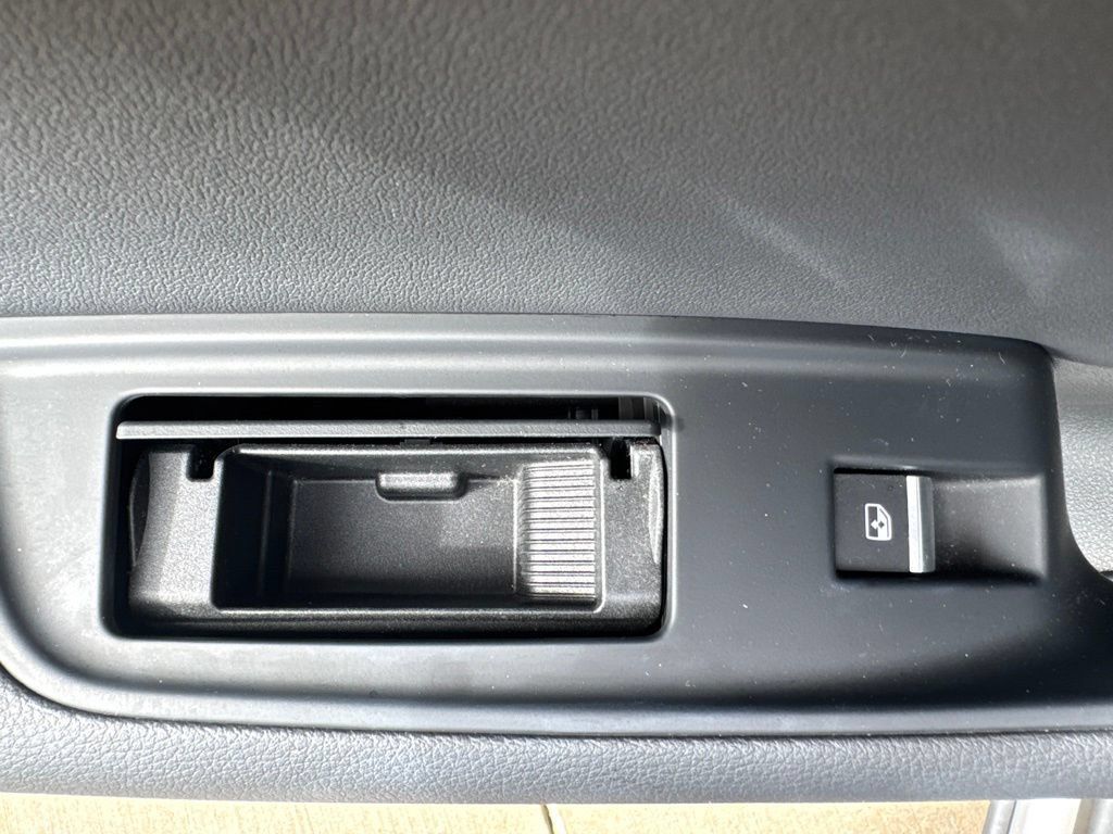 Used 2022 Audi Q7 3.0T Premium Plus AWD/4WD image 37