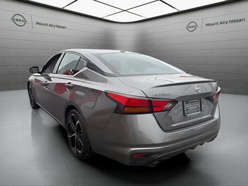 Certified 2024 Nissan Altima 2.5 SR image 5