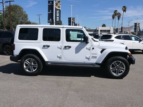 Used 2023 Jeep Wrangler Unlimited Sahara w/ LED Lighting Group AWD/4WD image 2