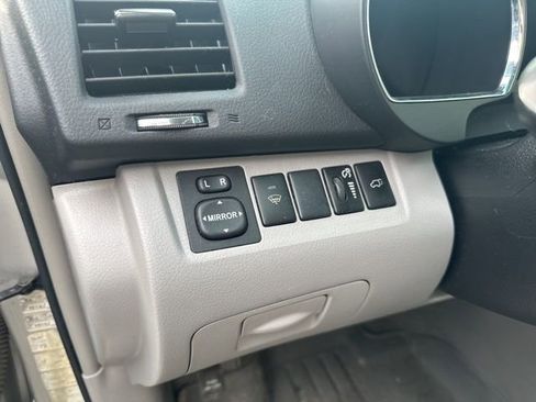 Used 2008 Toyota Highlander Limited image 13