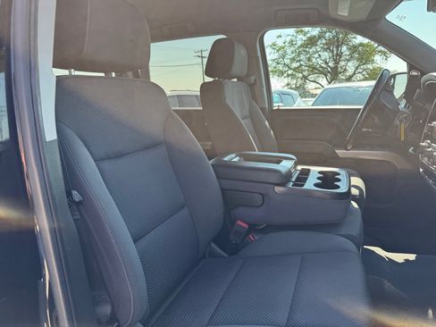 Used 2018 Chevrolet Silverado 1500 LT w/ All Star Edition AWD/4WD image 15