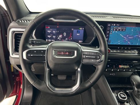 Used 2024 GMC Canyon Elevation w/ Convenience Package image 10