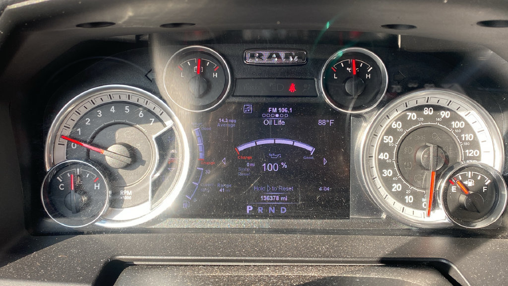 Used 2017 RAM 1500 Laramie w/ Convenience Group AWD/4WD image 24