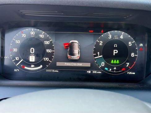 New 2026 Land Rover Discovery Sport Landmark AWD/4WD image 39