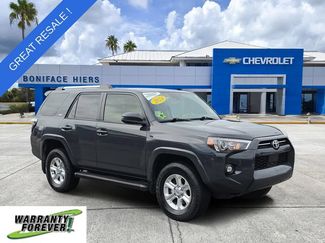 Used 2024 Toyota 4Runner SR5 AWD/4WD video 1