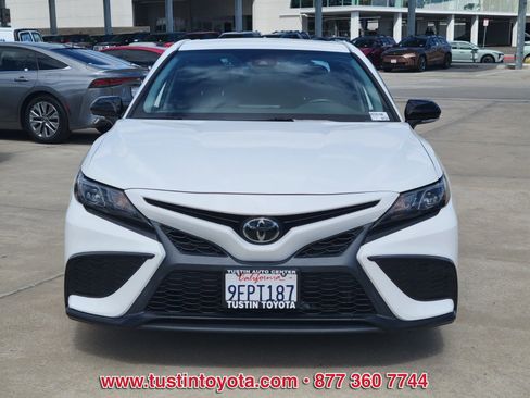 Used 2023 Toyota Camry SE w/ Protection Package (Q2) (TMS) FWD image 8