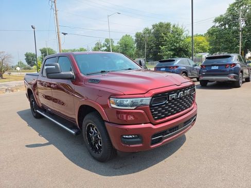 Used 2025 RAM 1500 Big Horn AWD/4WD image 4