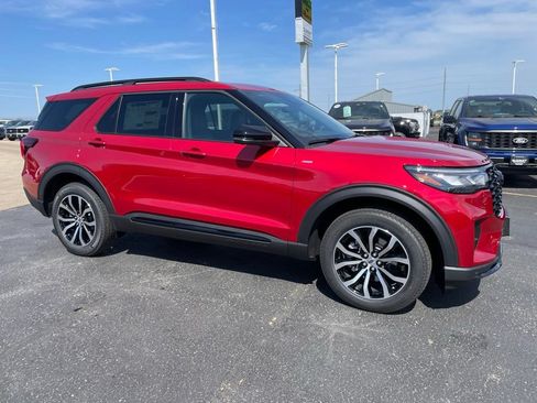 New 2026 Ford Explorer ST-Line AWD/4WD image 2