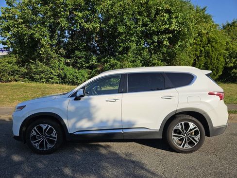 Used 2019 Hyundai Santa Fe Limited FWD image 2