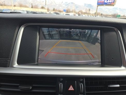 Used 2020 Kia Optima LX image 17