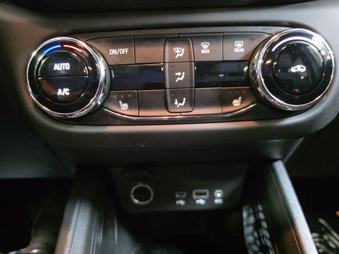 Certified 2023 Chevrolet TrailBlazer RS w/ Convenience Package FWD image 30