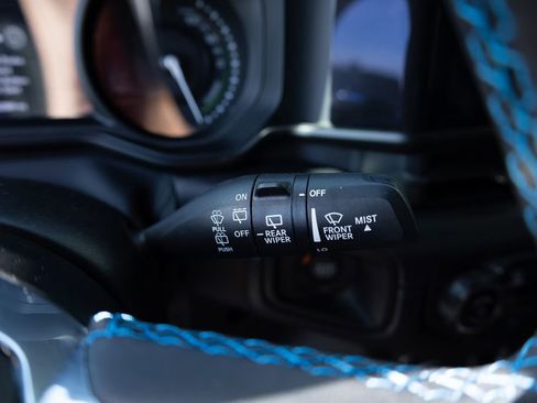 Used 2024 Jeep Wrangler High Altitude AWD/4WD image 26