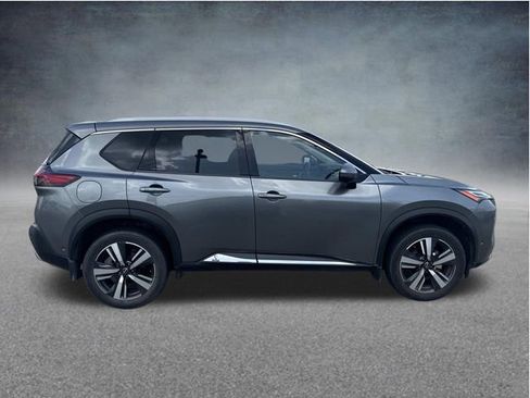 Used 2023 Nissan Rogue Platinum w/ Platinum Premium Package FWD image 12