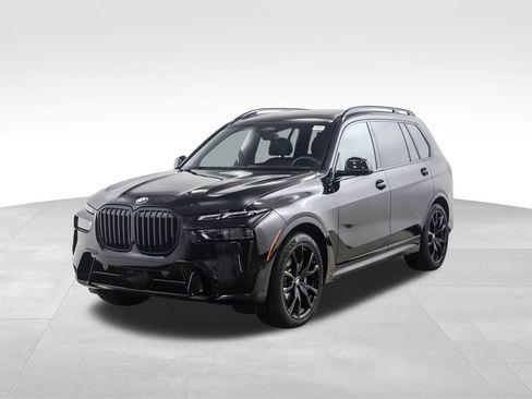 Used 2025 BMW X7 xDrive40i w/ M Sport Package image 1