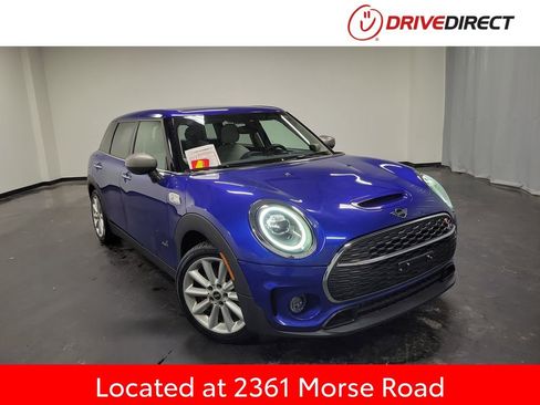 Used 2020 MINI Cooper Clubman S w/ Signature Upholstery Package image 1