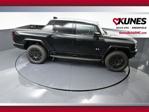 New 2025 GMC Hummer EV 2X w/ LPO, Sport Package AWD/4WD image 37