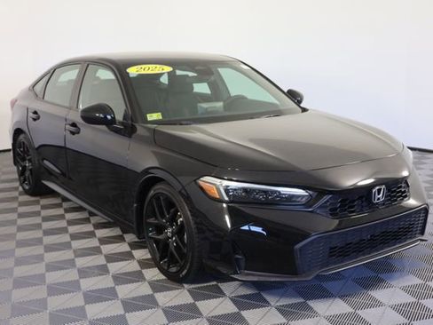 Used 2025 Honda Civic Sport image 1