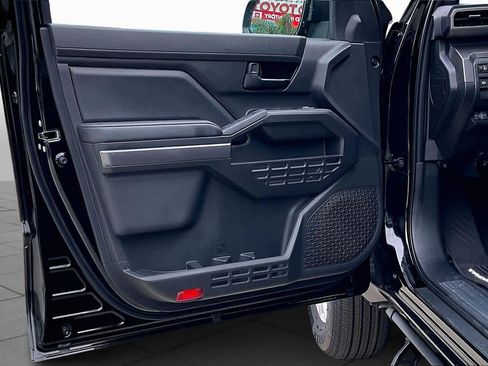 New 2026 Toyota Tacoma SR5 image 10