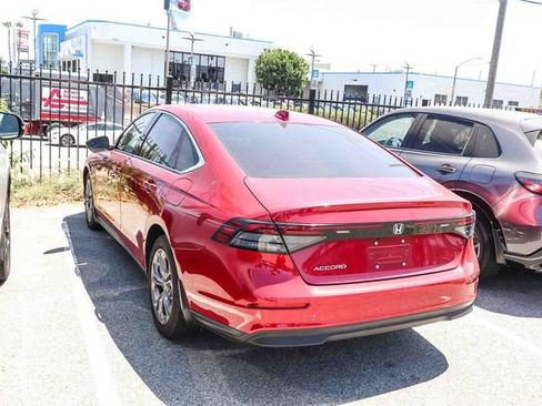 Used 2024 Honda Accord EX image 12