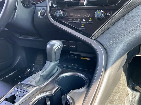 Used 2024 Toyota Camry XSE FWD image 38