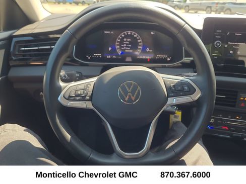 Used 2025 Volkswagen Jetta S FWD image 14