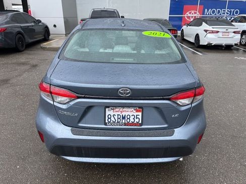 Used 2021 Toyota Corolla LE image 6