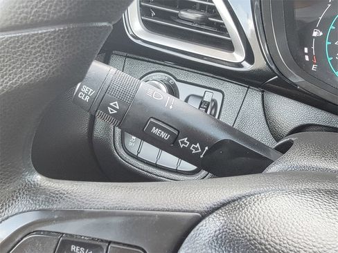 Used 2021 Chevrolet Spark LT image 37