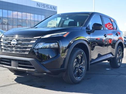 New 2026 Nissan Rogue SV AWD/4WD image 3