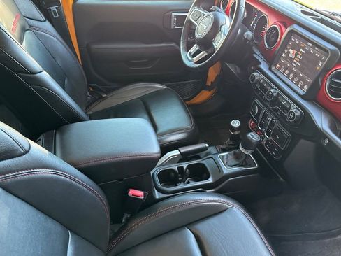 Used 2021 Jeep Wrangler Unlimited Rubicon AWD/4WD image 16